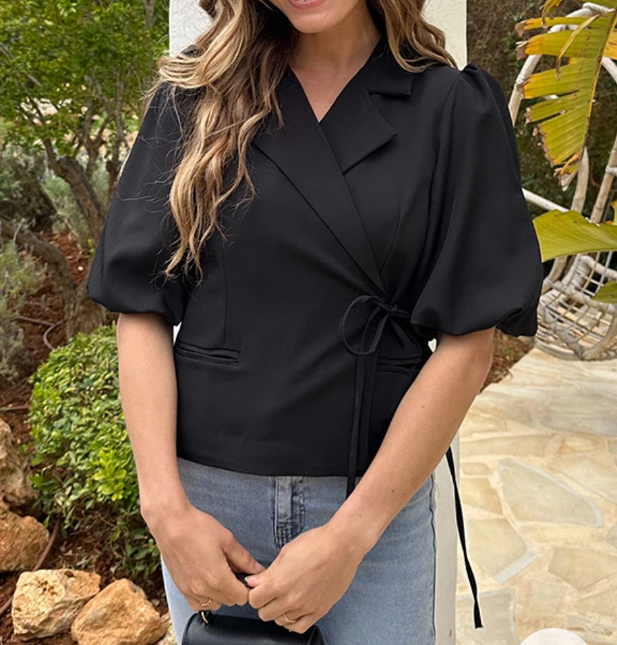 short sleeve wrap blazer | zwart